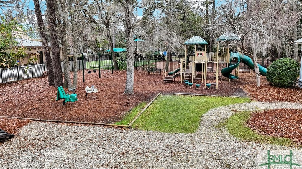 Image 10 of property listing at 106 Carolines Retreat, Savannah, GA 31406