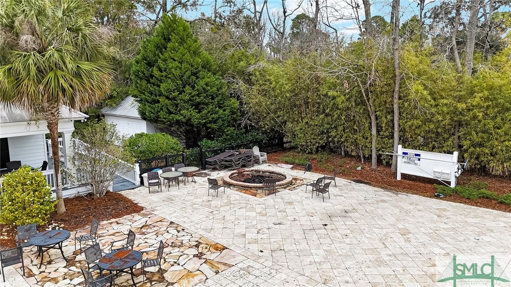 Image 9 of property listing at 106 Carolines Retreat, Savannah, GA 31406