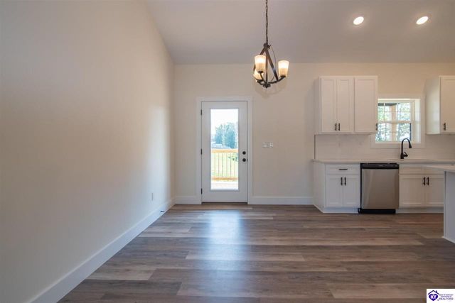 237 Sangria Ct, Vine Grove, KY 40175