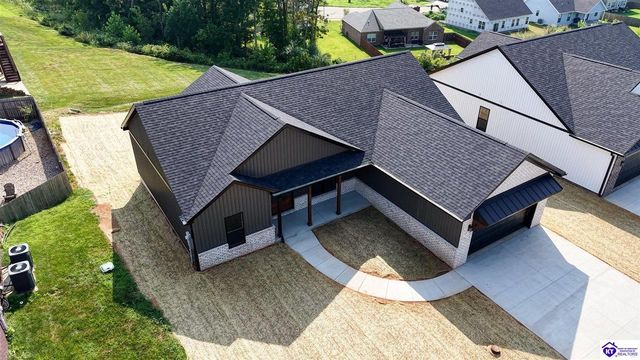 237 Sangria Ct, Vine Grove, KY 40175