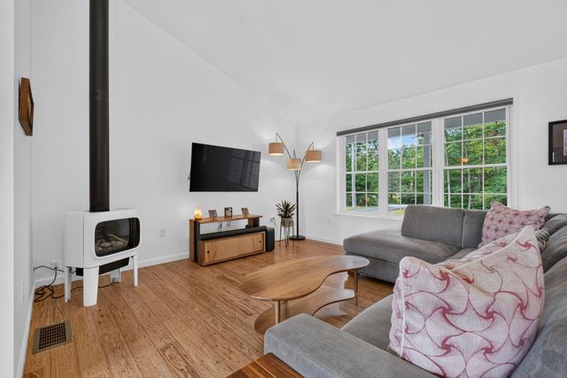 85 Loverin Hill Road, Salisbury, NH 03268