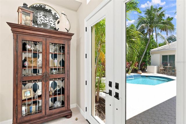 3526 FAIR OAKS LANE, Longboat Key, FL 34228