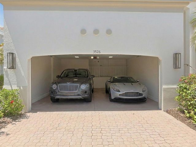 3526 FAIR OAKS LANE, Longboat Key, FL 34228