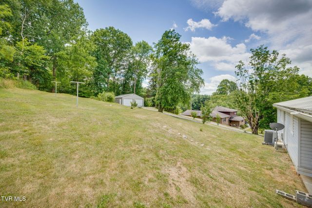 336 Cedar Street, Bluff City, TN 37618