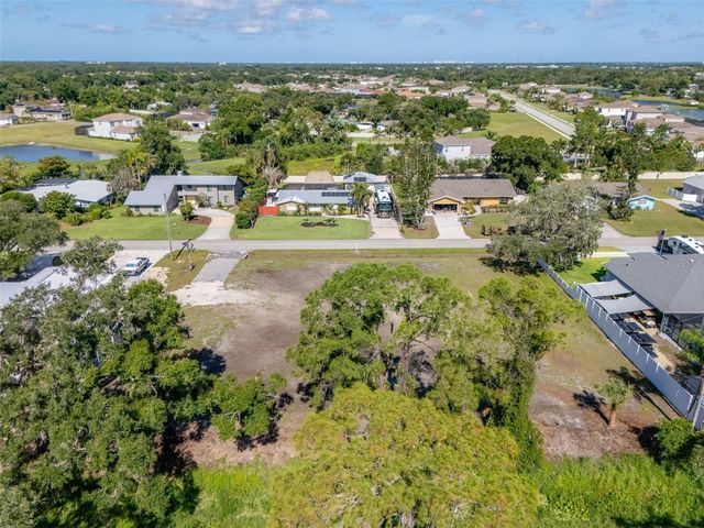 1941 E LEEWYNN DRIVE, Sarasota, FL 34240