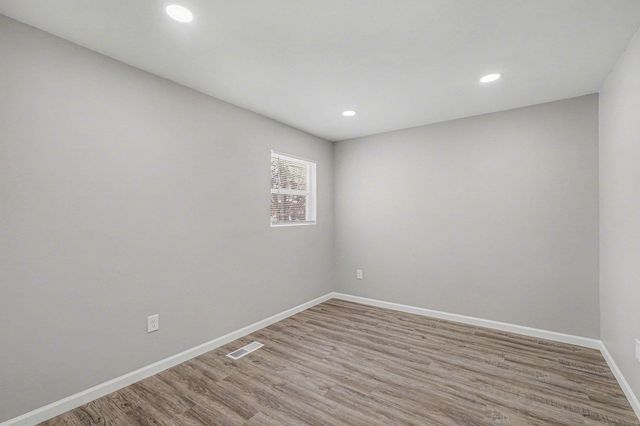 1840 S Averill Avenue, Flint, MI 48503