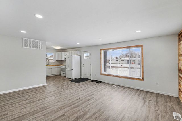 1840 S Averill Avenue, Flint, MI 48503