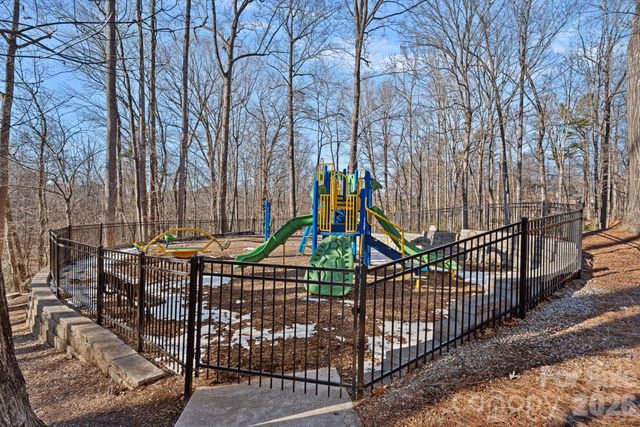 9003 Stourbridge Drive, Huntersville, NC 28078