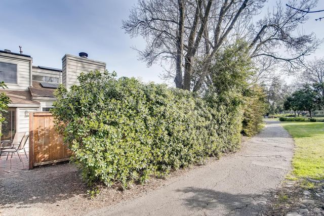 2024 Manet Pl, Davis, CA 95618