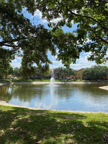 8848 VILLA VIEW CIRCLE 1, Orlando, FL 32821