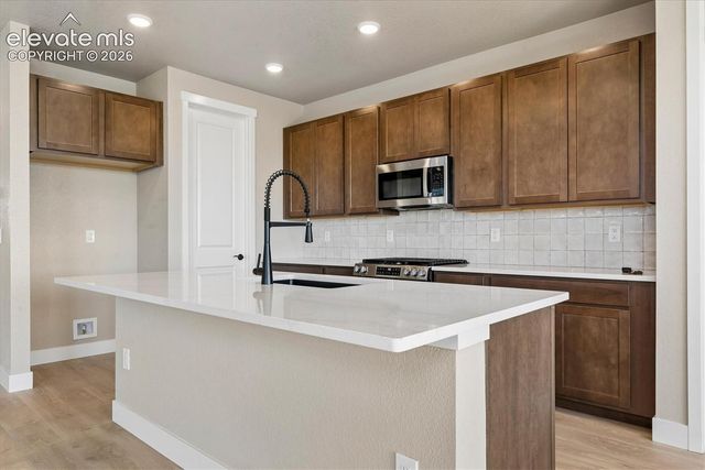 7899 Grey Bark Way, Colorado Springs, CO 80908