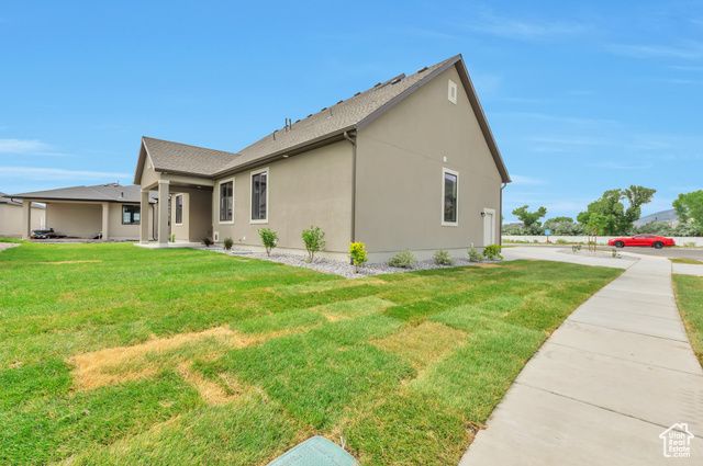 551 W SUMMERHILL LN, Centerville, UT 84014