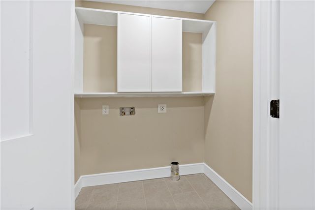 70 Magnolia Street, Bristol, RI 02809