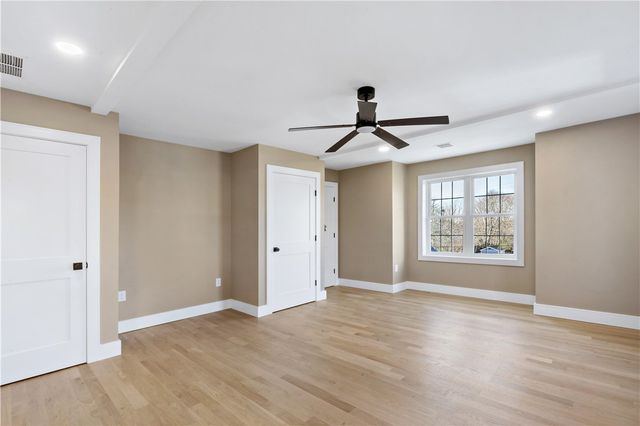 70 Magnolia Street, Bristol, RI 02809