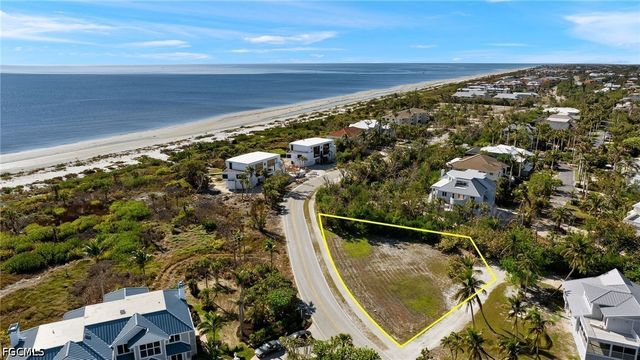 466 E Gulf DR, Sanibel, FL 33957