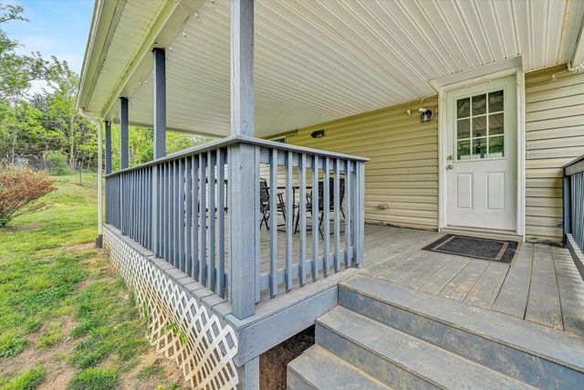 1181 Huntington DR, Bedford, VA 24523