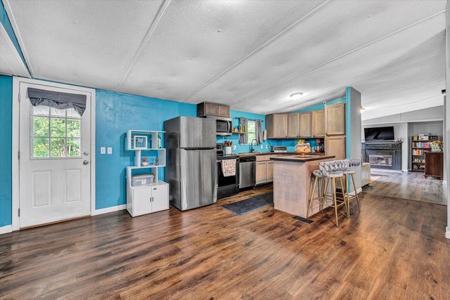 1181 Huntington DR, Bedford, VA 24523