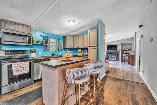 1181 Huntington DR, Bedford, VA 24523