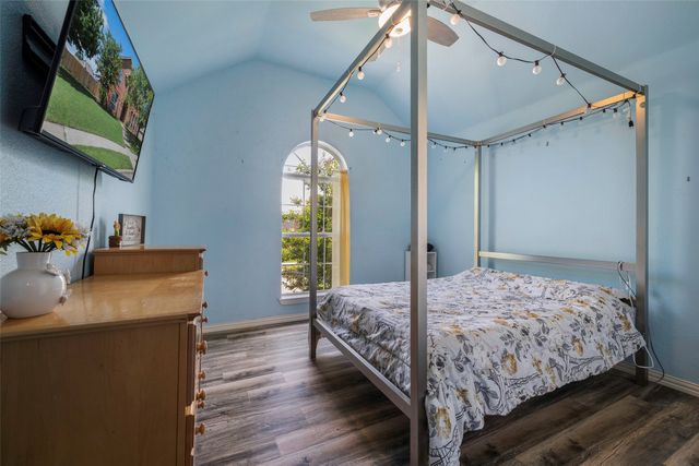 7305 Meadowwood Drive, Rowlett, TX 75089