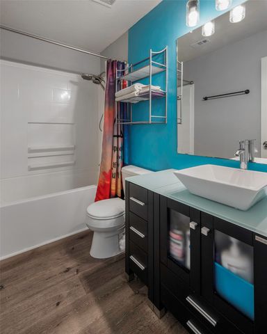 7305 Meadowwood Drive, Rowlett, TX 75089