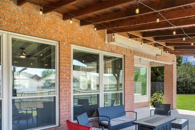 7305 Meadowwood Drive, Rowlett, TX 75089