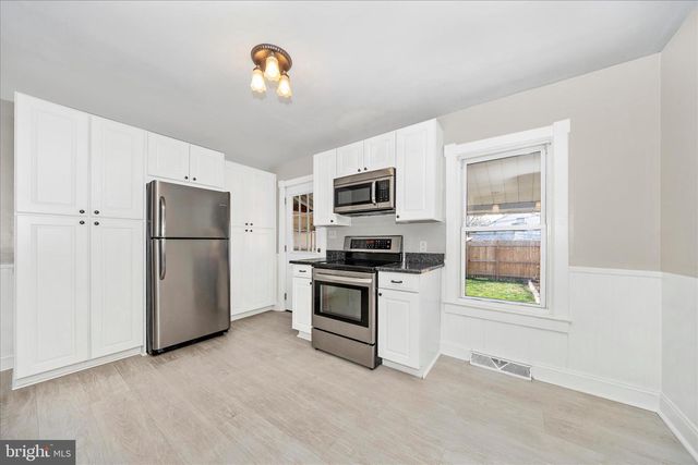 202 MAPLE AVE, Frederick, MD 21701