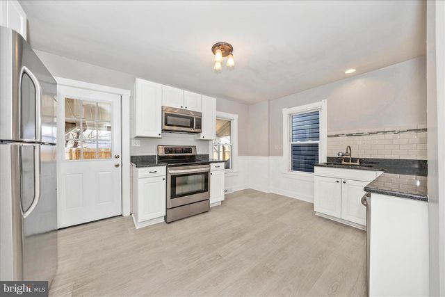 202 MAPLE AVE, Frederick, MD 21701