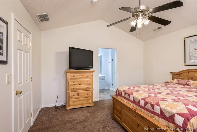 5807 Quarter Court, Jeffersonville, IN 47130