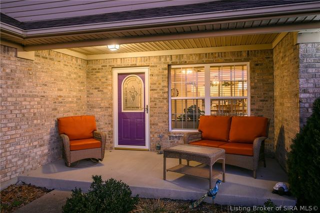 5807 Quarter Court, Jeffersonville, IN 47130