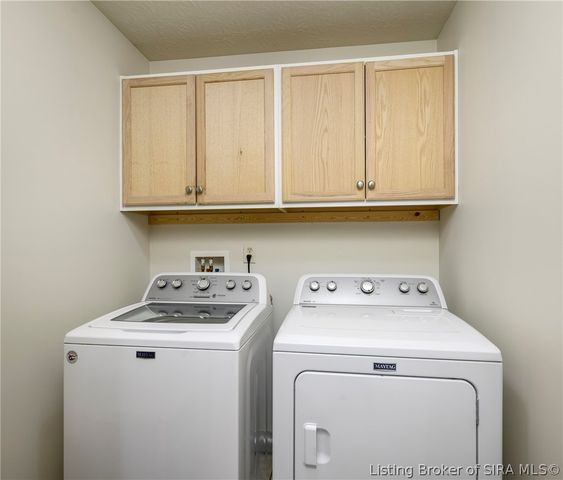 5807 Quarter Court, Jeffersonville, IN 47130