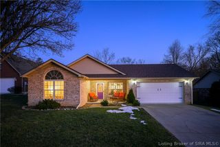 5807 Quarter Court, Jeffersonville, IN 47130