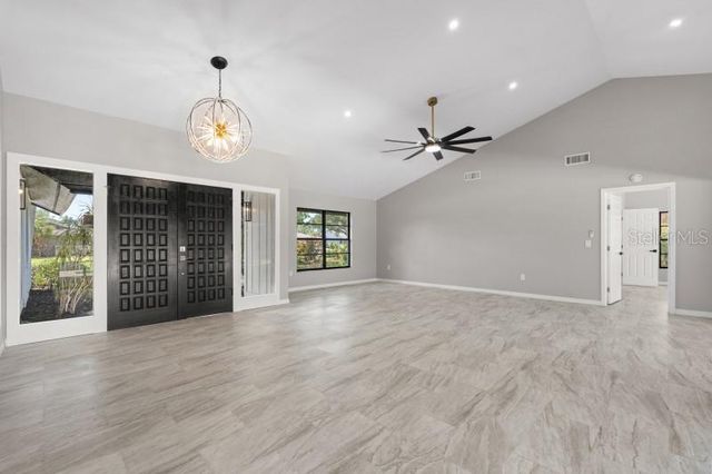 5474 DOMINICA CIRCLE, Sarasota, FL 34233