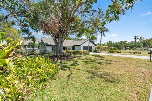 5474 DOMINICA CIRCLE, Sarasota, FL 34233