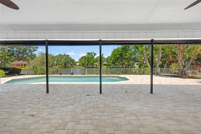 5474 DOMINICA CIRCLE, Sarasota, FL 34233