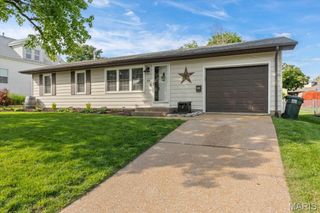 614 S Rapp Avenue, Columbia, IL 62236