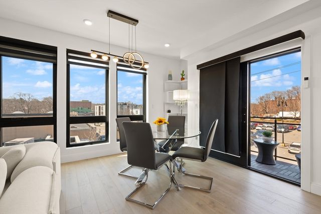 11 Tafthill Ter 4, Boston, MA 02131