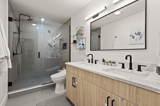 11 Tafthill Ter 4, Boston, MA 02131