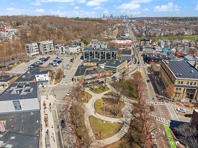 11 Tafthill Ter 4, Boston, MA 02131