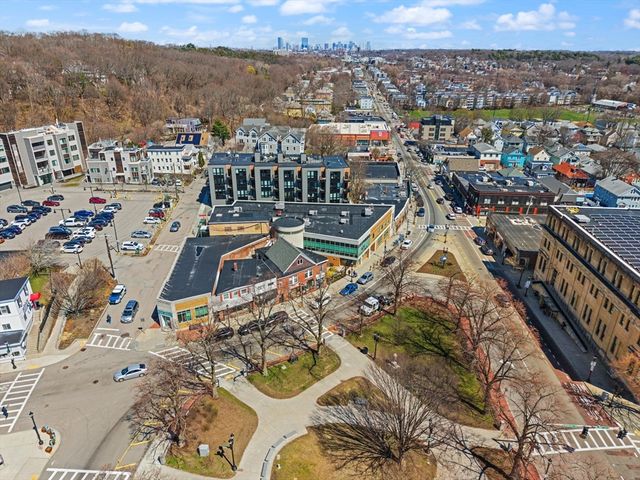 11 Tafthill Ter 4, Boston, MA 02131