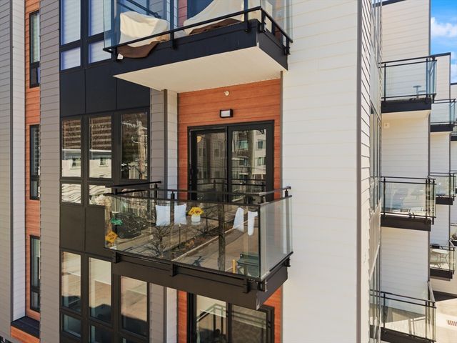 11 Tafthill Ter 4, Boston, MA 02131