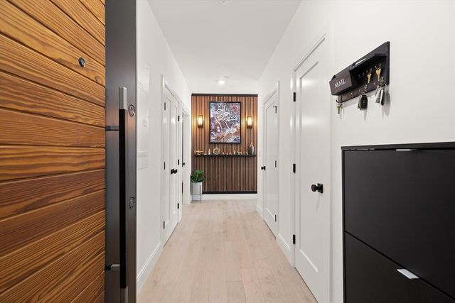 11 Tafthill Ter 4, Boston, MA 02131