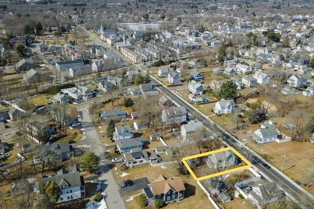 97 East St, Mansfield, MA 02048