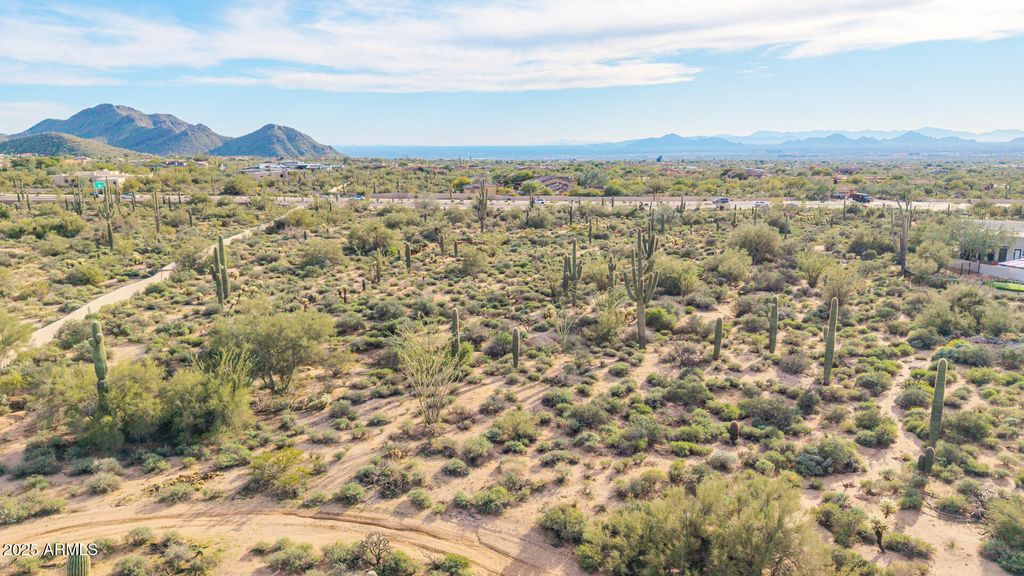 Image 16 of property listing at 9770 E HAPPY VALLEY Road -, Scottsdale, AZ 85255