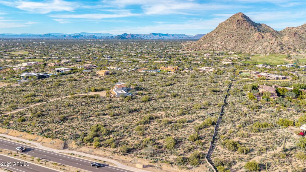 Image 20 of property listing at 9770 E HAPPY VALLEY Road -, Scottsdale, AZ 85255