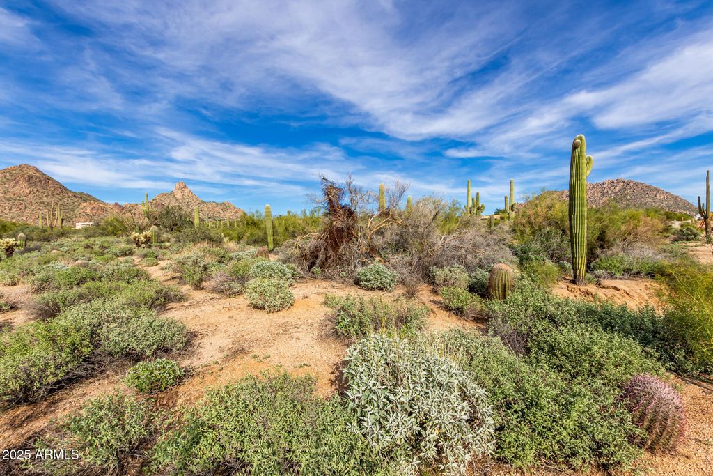 Image 3 of property listing at 9770 E HAPPY VALLEY Road -, Scottsdale, AZ 85255