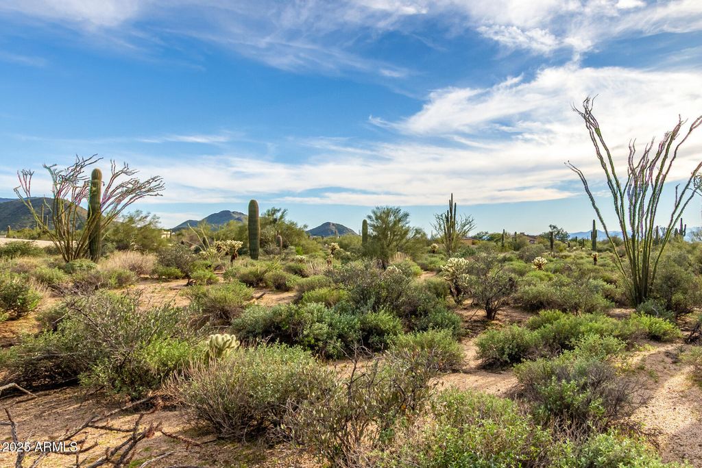 Image 6 of property listing at 9770 E HAPPY VALLEY Road -, Scottsdale, AZ 85255
