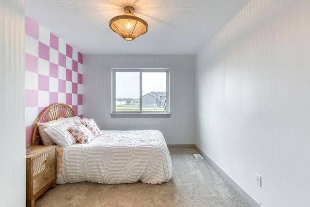 1183 Wisteria Lane, New Richmond, WI 54017