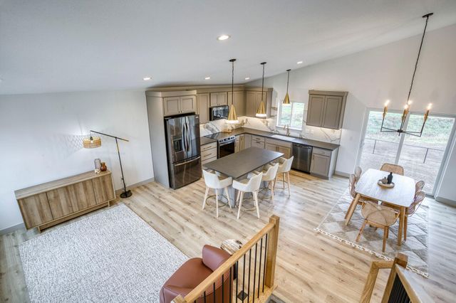 1183 Wisteria Lane, New Richmond, WI 54017