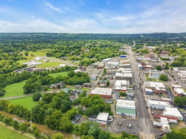 119 Belfast St, Lewisburg, TN 37091