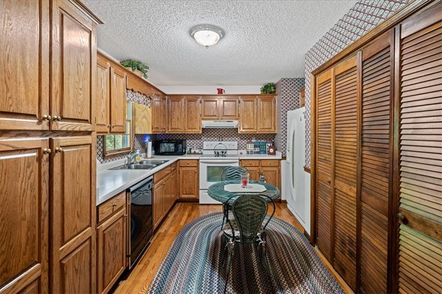 147 Cedar Hill Lane 147, Westminster, SC 29693
